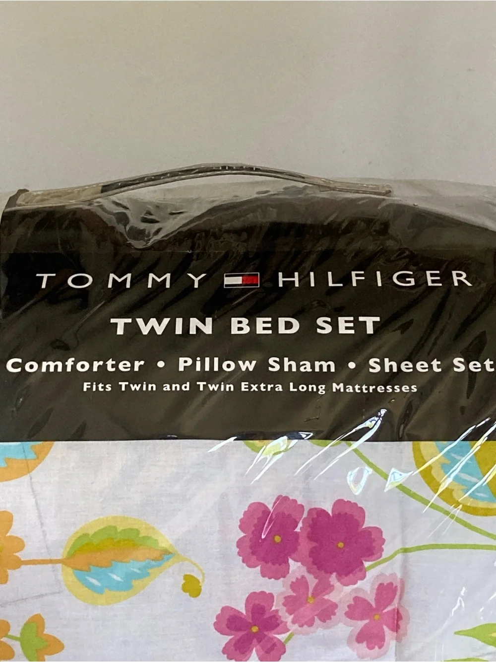 Tommy Hilfiger Dauphine Island Twin/Twin Extra Long Bed Set